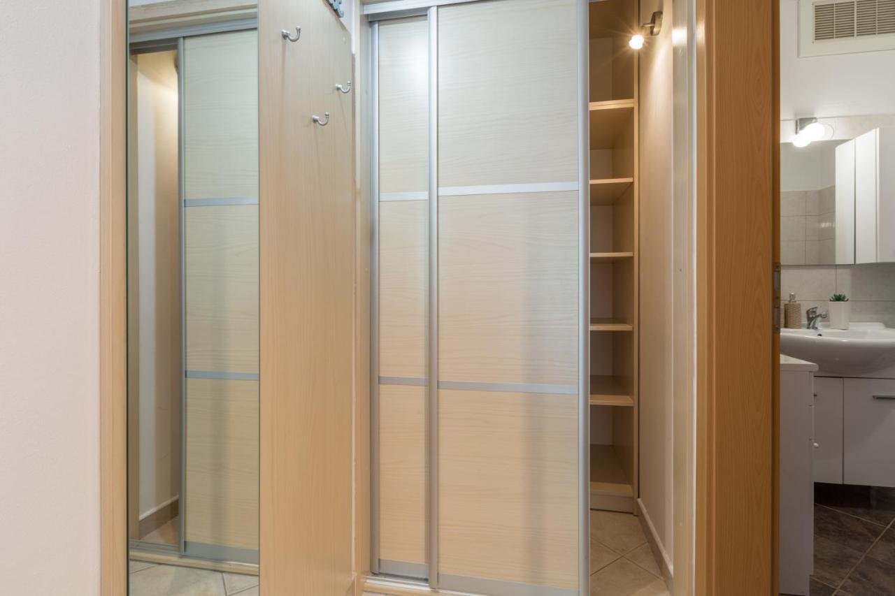 פורץ Studio Apartments Pinia-Marina מראה חיצוני תמונה